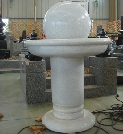 Fountain Ball